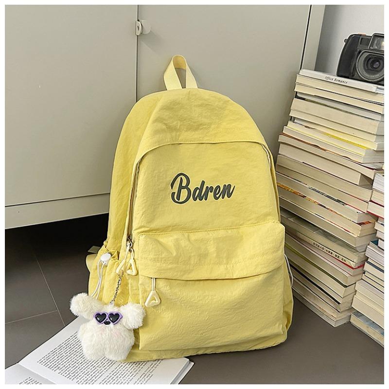 The new schoolbag is high-value, fresh and sweet, candy-colored backpack, lightweight and large-capacity backpack for junior high school students.