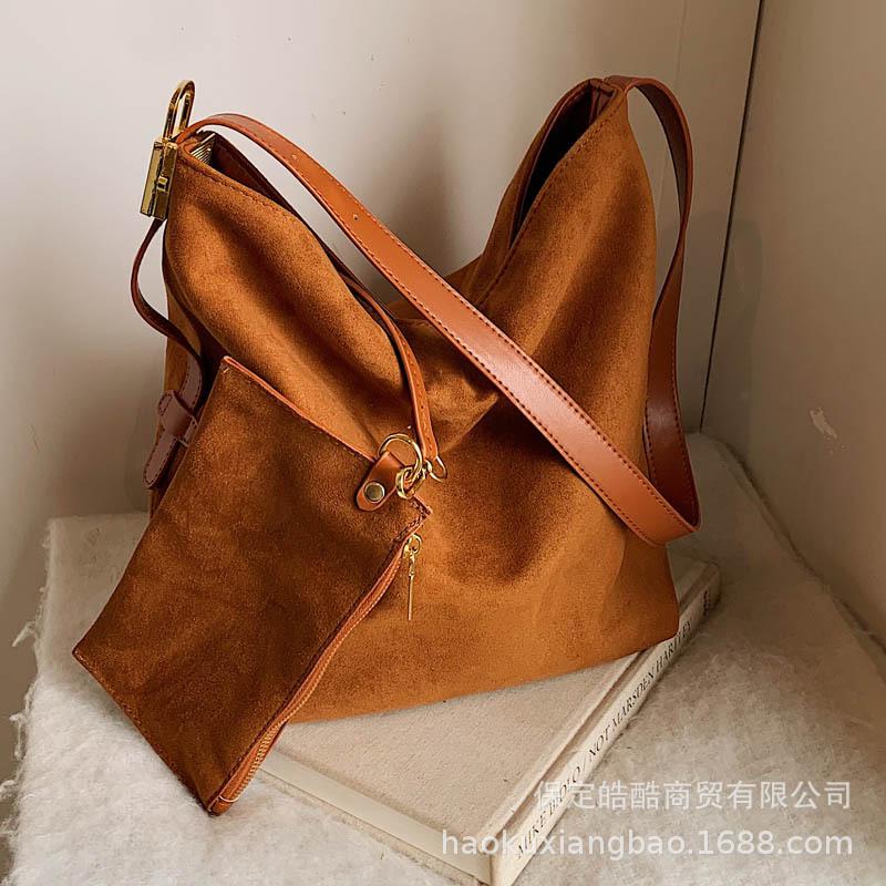 Frosted Retro Bag Women's Large Capacity 2025 New Autumn and Winter Versatile Casual Single Shoulder Child and Mother Bag Commuter Tote Bag