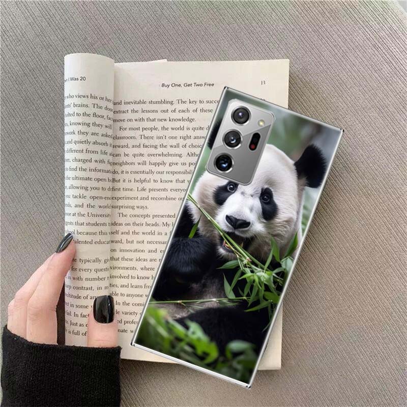 Panda Baby, Giant Panda Family Phone Case For Samsung Galaxy S25 Edge S24 S23 FE S22 S26 Ultra S21 S20 S10 Plus Capa Soft