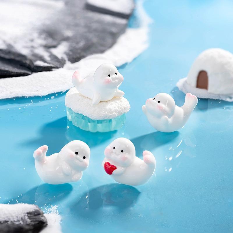 Adorable Resin Seal Miniature Ornament for Desktop Decor Cartoon Cute Seal Ocean Animal Theme Fish Tank Aquarium Mini Figurine.