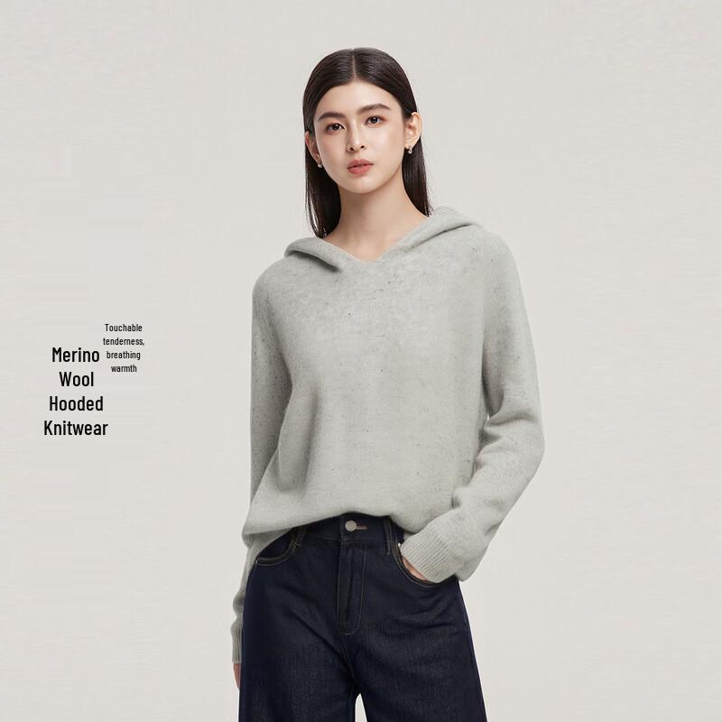 

FivePlus Women s V-Neck Hooded Knit Sweater L