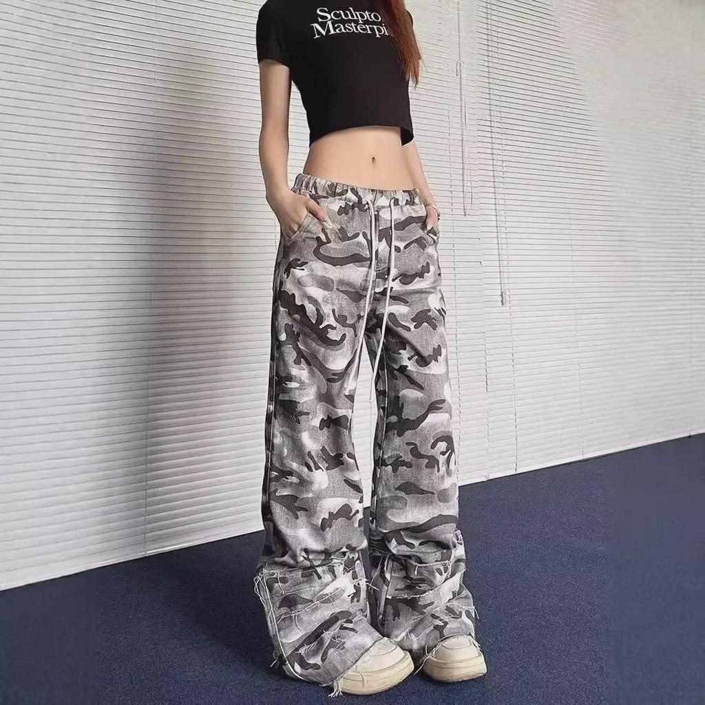 Pantaloni da lavoro svasati da paracadutista mimetici retrò da donna Yishan