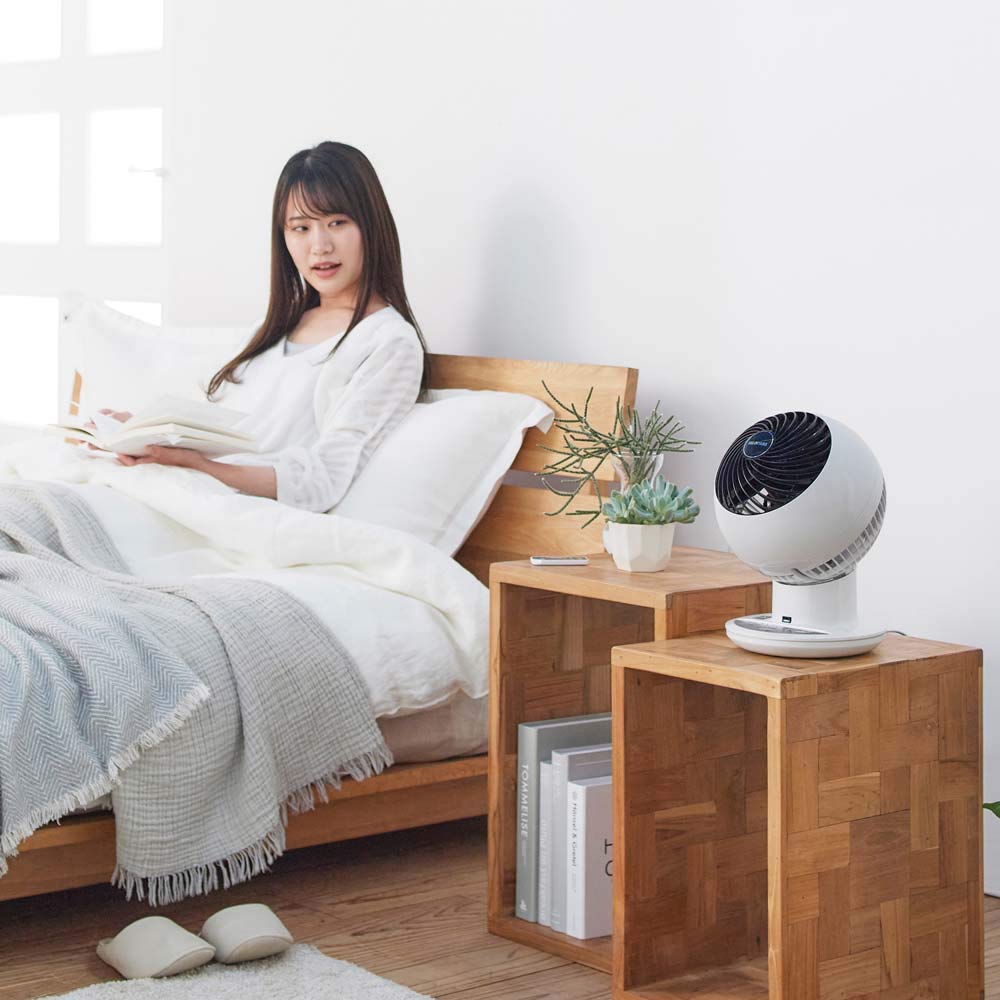 IRIS OHYAMA Circulator Fan AI Control 18 Tatami Mats Up Down Left Right Swing Circulator Eye White PCF-SCAI15T