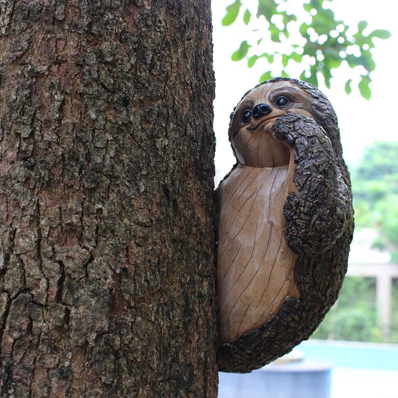 Realistic Tree Sloth Garden Statue Garden Ornaments Sloth Climbing Resin Tree Hugger And Peeker Animal For Yard Lawn Home Decor