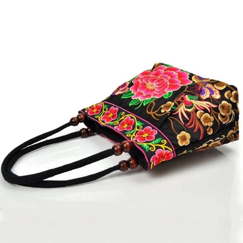 Original Ethnic Style Canvas Embroidered Women'S Bag Handheld Compact Bag Embroidery Handbags For Women Premium