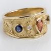 Delicati Anelli da Uomo Color Oro Pietra Rossa Blu Bianca Stile Palazzo Medievale Anelli Nobiliari Gioielli Regalo per Feste