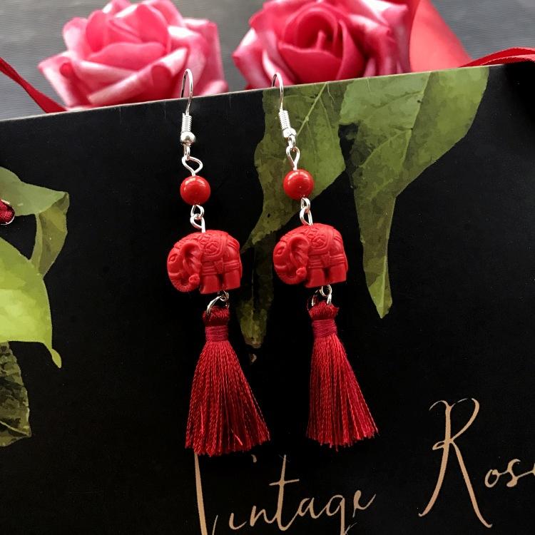 Klassische Mode rote Zinnober Quastenohrringe Retro romantische Rosenblüten Ohrringe Weiblichkeit vielseitige Brautohrringe