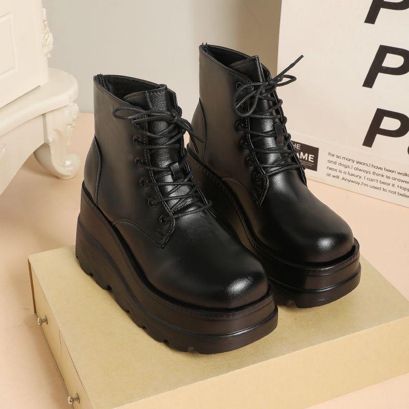 British style thick-soled heightened Martin boots for women's 2025 autumn new fried street muffin bottom high-heeled wedge-heeled short boots ins