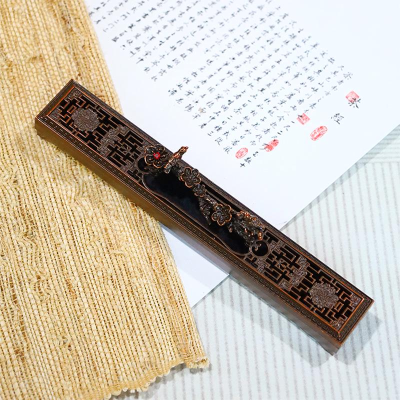 Elegant Antique Deer Alloy Incense Burner for Indoor Use - Perfect for Burning Stick Incense and Home Decoration