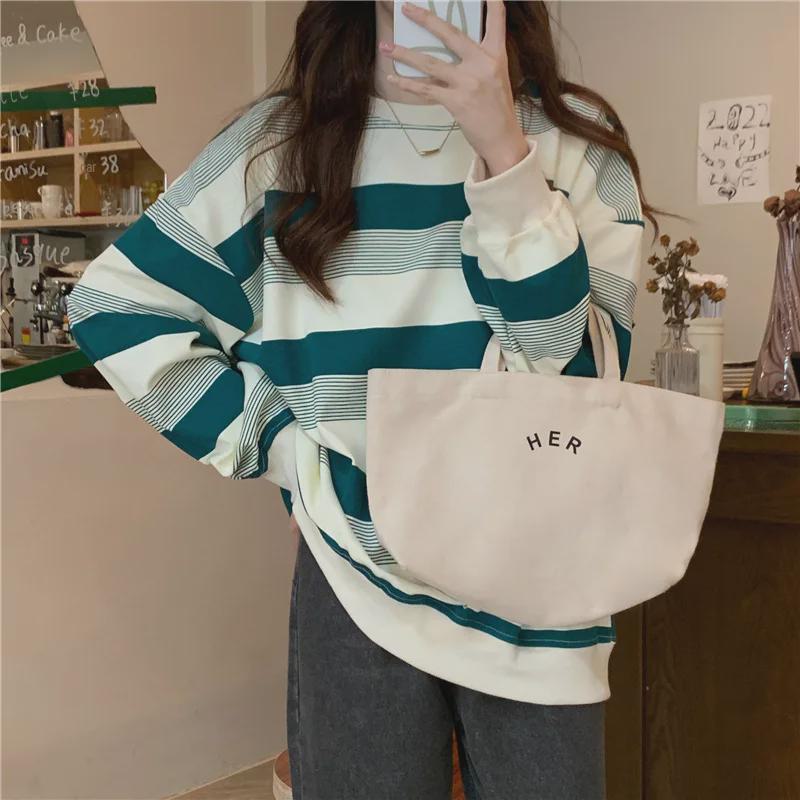 Women's Striped Contrast Color Long-Sleeve T-Shirt, Round Neck, Trendy Autumn/Winter Style for Female Students