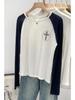 Women's Retro Color Block Crew Neck Long Sleeve Cross Print T-shirt for Autumn/Winter