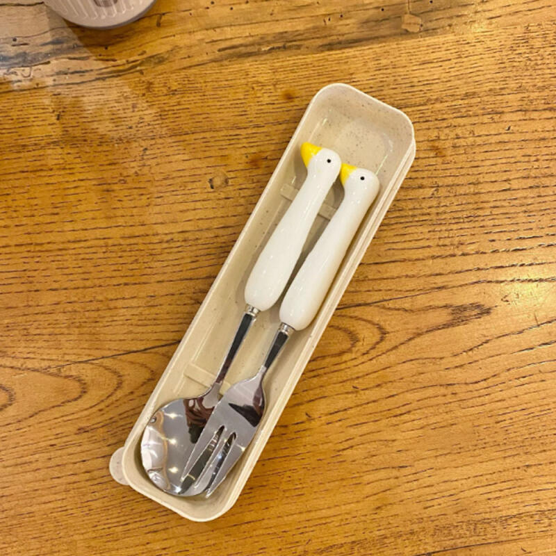 Heart-fluttering Duck Portable Spoon and Fork Set (Yellow)