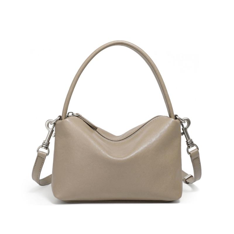 Light Luxury Temperament High Sense Casual Versatile Small Pillow Bag Retro Commuting Simple Portable Messenger Chain Bag Women