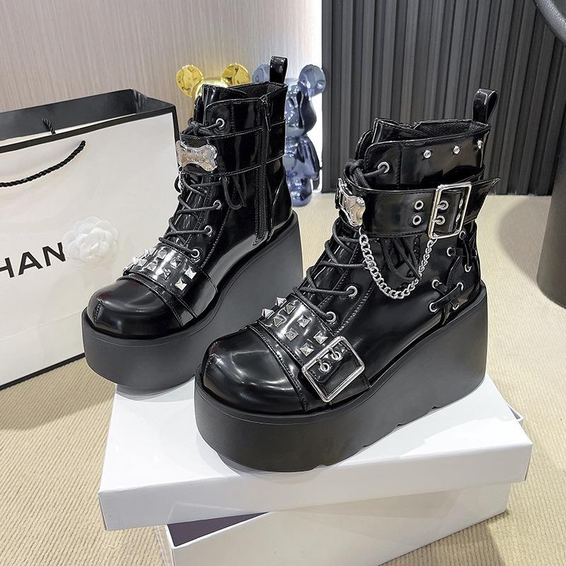 Fashion Women's Ankle Boots Fashion Platform Knight Short Boots Belt Buckle High Quality Thick Sole Leather Goth Women Boots Botas Mujer