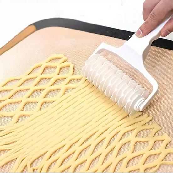 Pizza Punch PP Pizza Dough Roller Patterned Wheel Tool for Crust Scoring BPA-Free Bread Dough Hob Exhaust Tools