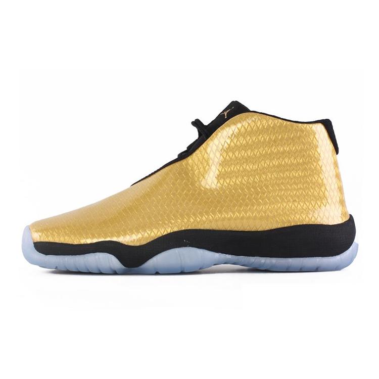 

Новые Air Jordan Future Mtlc Gold Coin GS 685251-990 38