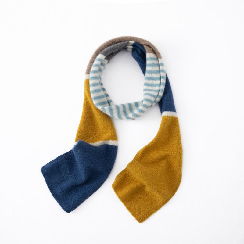 Women's Korean Style Cashmere Scarf - Contrasting Colors, Pure, Warm, and Versatile for Autumn/Winter