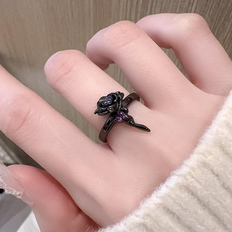 Dunkle Persönlichkeit Rose Offener Ring Nischen Design Süß Cool Stil Hohes Gefühl Luxusring Damen