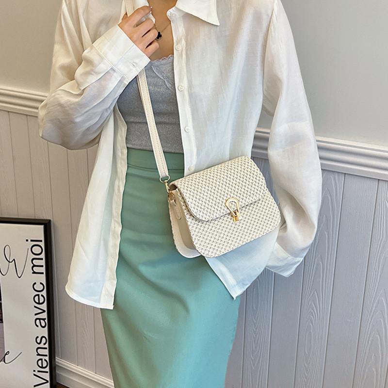 Chic Minimalist Small Sling Bag 2024 New Spring Straw Bag Korean Shoulder Crossbody