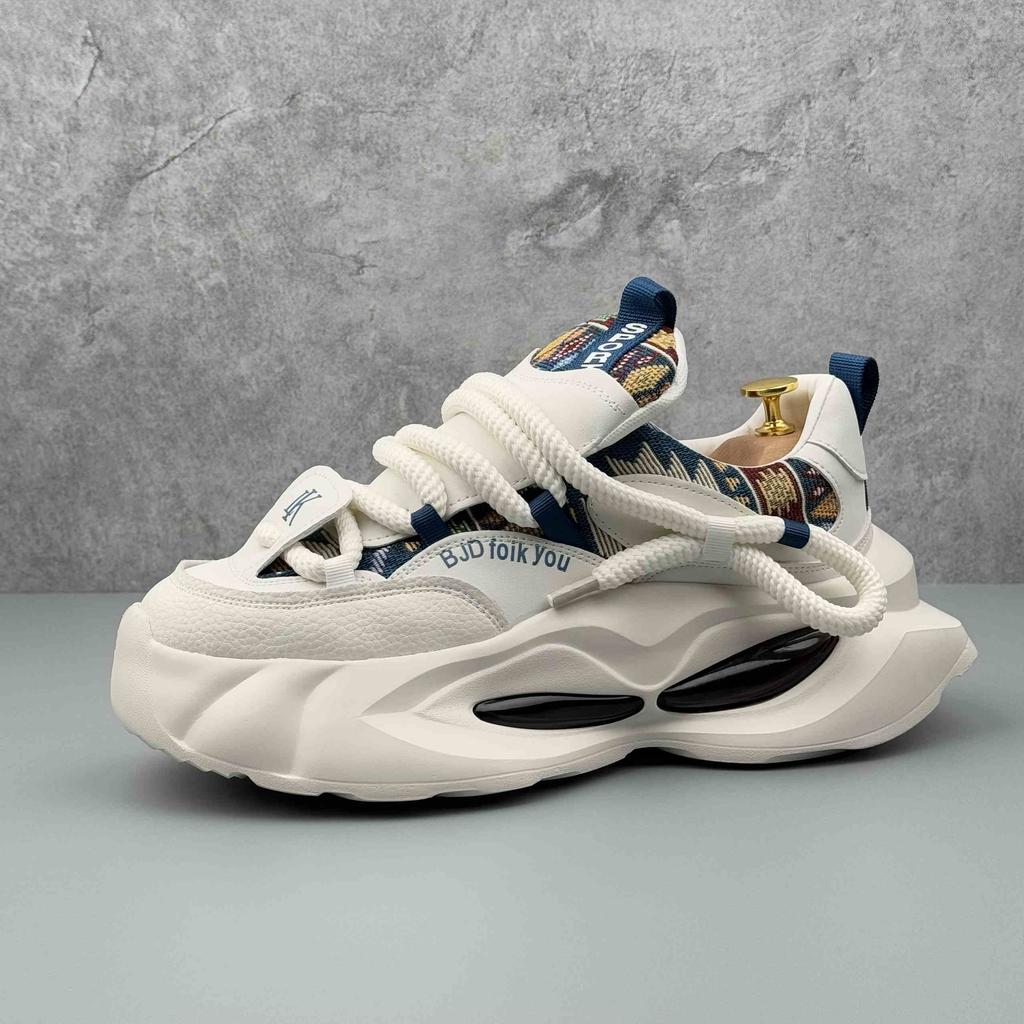 Fashion New 2025 Fashion Designer Men's Lace Up Mixed Patchwork Thick Soled Causal Shoes Flats Male Walking Sneakers Zapatos Hombre