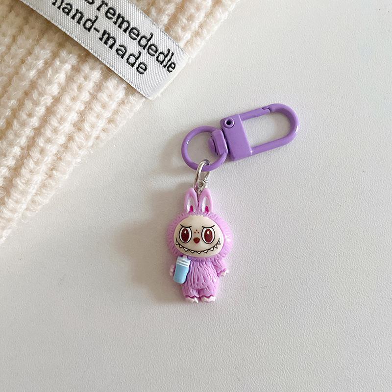 

Милый мультяшный кавайный брелок Лабубу подвеска забавный автомобильный брелок изысканный креативный рюкзак украшения аксессуары подарки 1PC фиолетовый