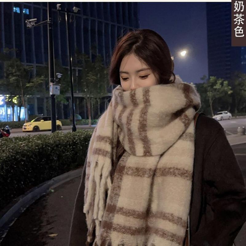 Fashion brand green plaid imitation cashmere scarf women's winter fringed thickened warm scarf high-grade student women