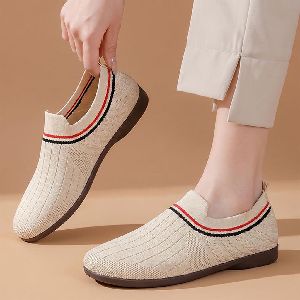 Women's Lightweight Slip-On Breathable Mesh Flats Casual Shoes Flexible Sole Comfortable Walking Footwear for Daily Use
