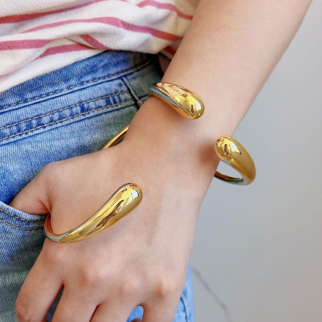 Design Sense Lava Opening Bracelet Personality Fashion Water Drop Glossy Gold Exaggerated Bracelet Gold
