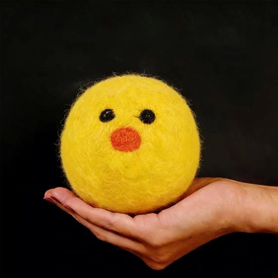 Brinquedos para Gatos Forma de Pato Amarelo Bolas Silenciosas de Lã Feltro Macio Resistente à Mordida Brinquedo para Gato Seguro para Mastigar Arranhar Brinquedo Divertido para Animal de Estimação para Filhote