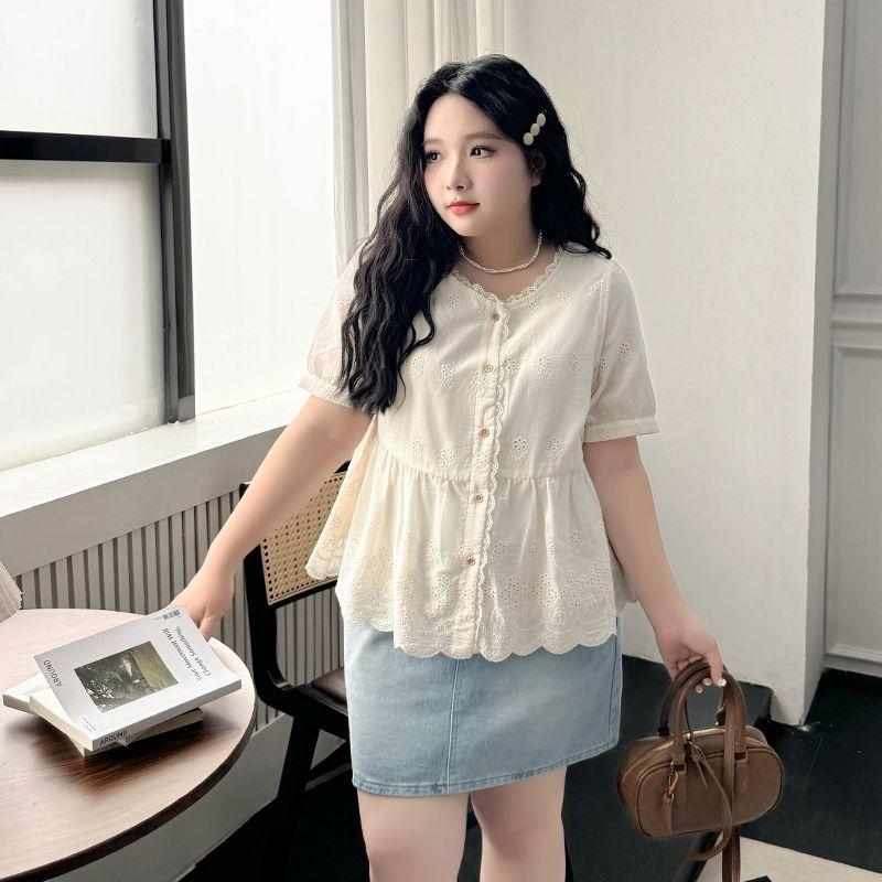 

Plus size women clothing [This Year s Popular Beautiful Shirt] Lace Embroidery Hollow Short sleeve Shirts Summer Temperament Top Meters apricot 7xl