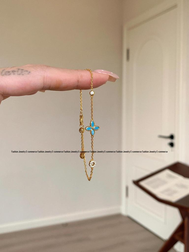 Exquisite Blue Four-Leaf Flower Zircon Bracelet: Versatile, High-Value, Micro-Paved, Stacking Jewelry