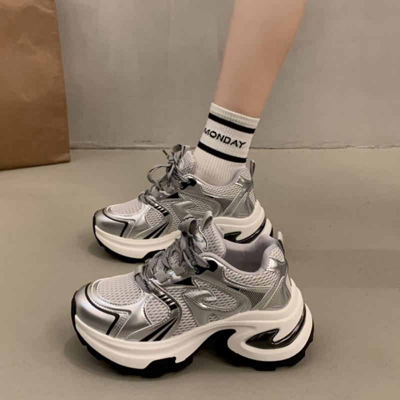 A Popular and Versatile Thick-soled Dad Shoe A New Style of Women's Height-increasing Sports and Casual Shoes