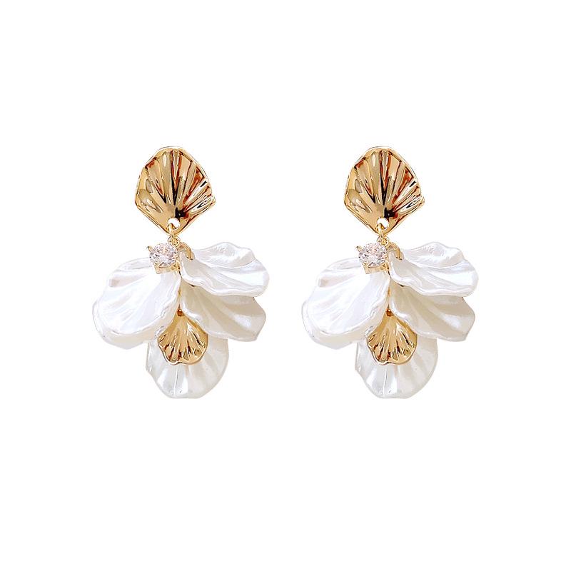 Fashionable Flower Stud Earrings: Women's Luxury, Unique Dangle Design with Sweet Fairy Style
