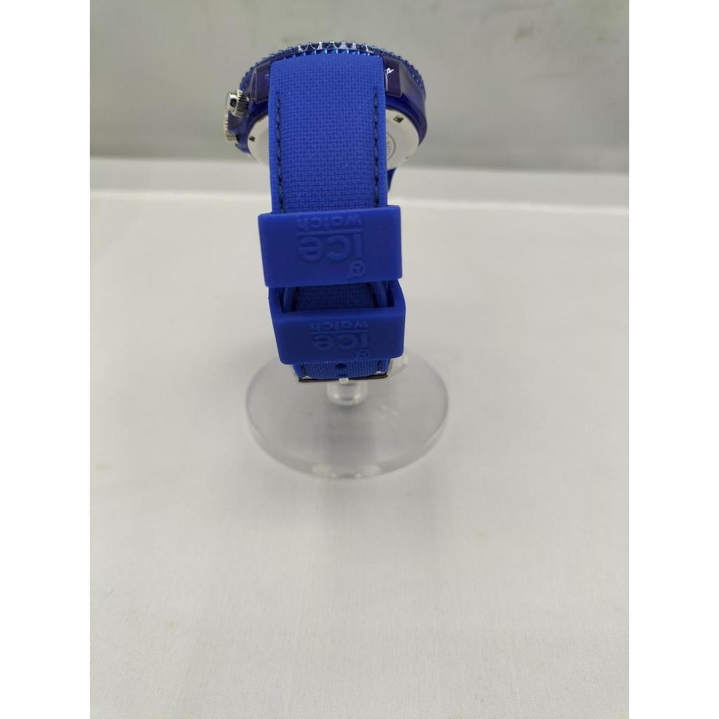 Used Ice Watch Clock