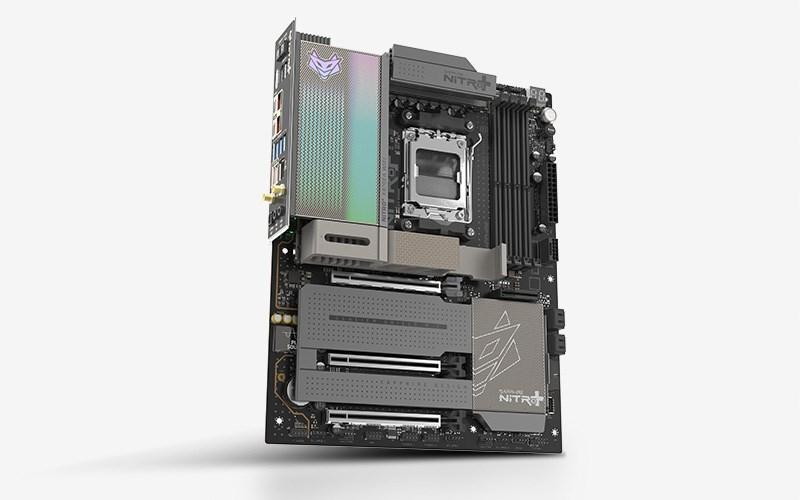 SAPPHIRE NITRO X870EA WIFI7 Motherboard