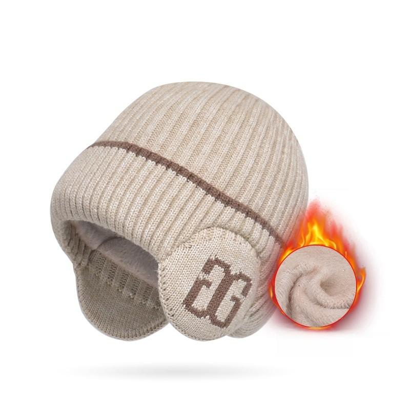 

Winter Knit Hat For Men And Women With Fleece Lining And Windproof Design For Outdoor Use бежевий