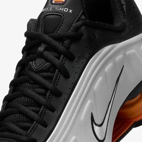 Nike Shox R4 'Metallic Silver/Black' HQ1988-003 Unisex