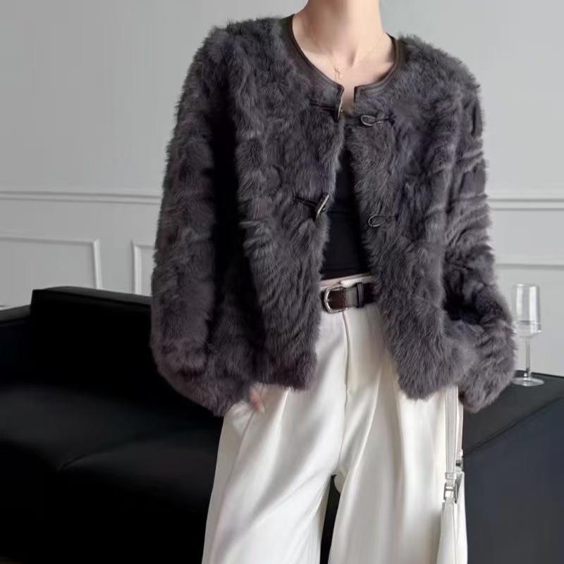 New high-end women's clothing imported small foreign hair round neck fur celebrity high sense versatile short coat women