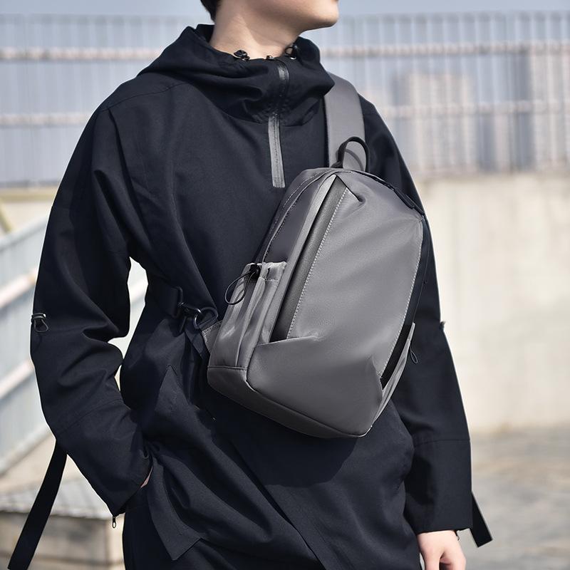Small Backpack Men's Chest Bag Casual Hand Crossbody Bag Lightweight Mobile Phone Bag Shoulder Bag Sports Chest Bag Oblique