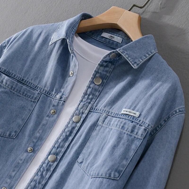 Męska koszula dżinsowa w stylu retro, niebieska, wiosenna, streetwearowa, z długim rękawem, dżinsowe topy, bawełniana, z kieszeniami, zapinana na guziki, odzież męska, młodzieżowe popularne topy casualowe