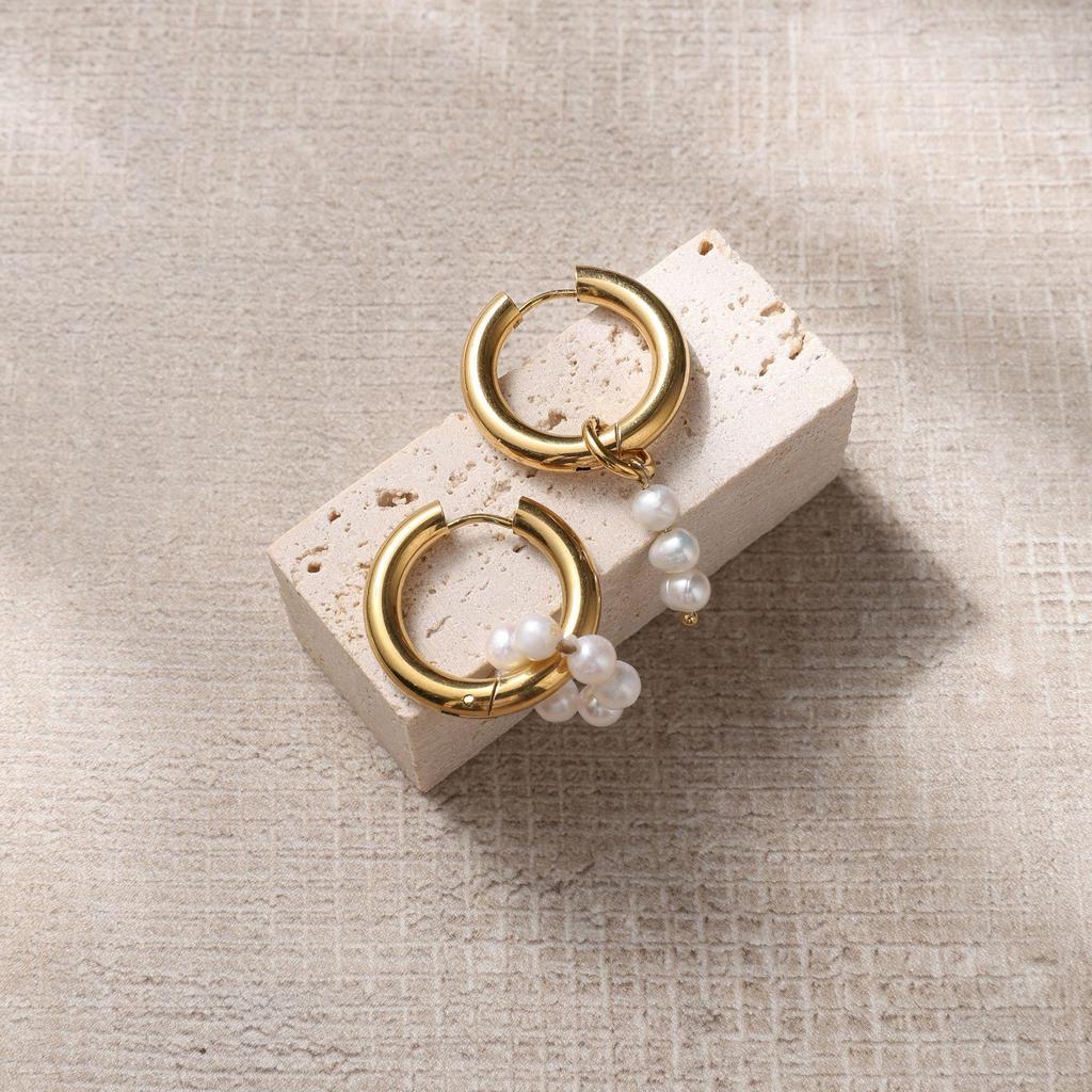 French Romantic 18k Gold-Plated Pearl Earrings - Elegant and Versatile Stainless Steel Design for Women