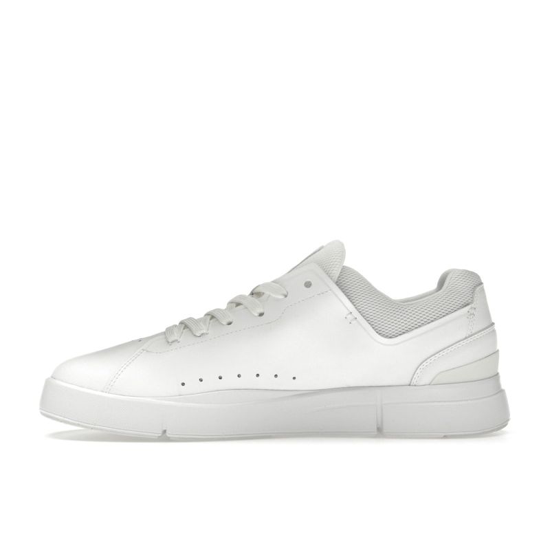 On The Roger Advantage Women All White 3WD10650108