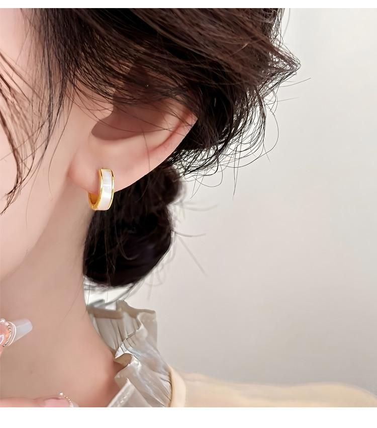 Coldness Style Earrings for Women