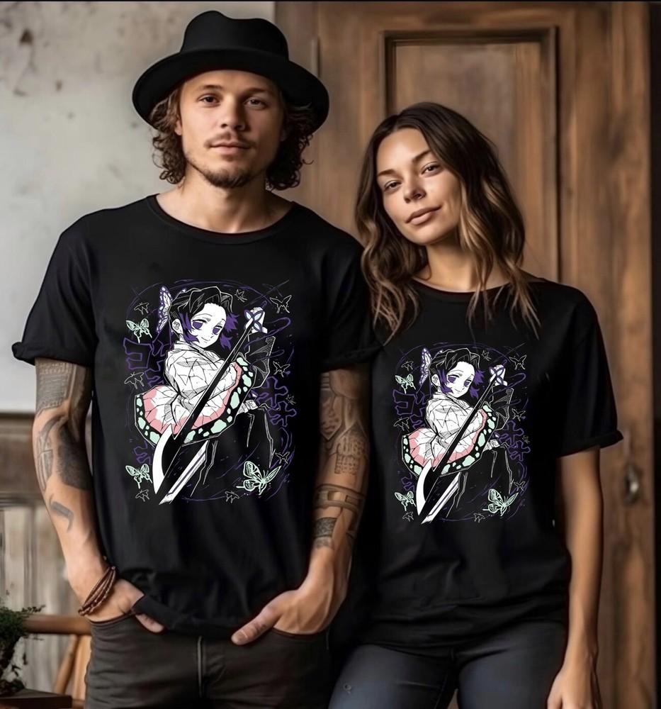 

Shinobu Kocho Demon Slayer Kimetsu No Yaiba Design Classic T-Shirt M