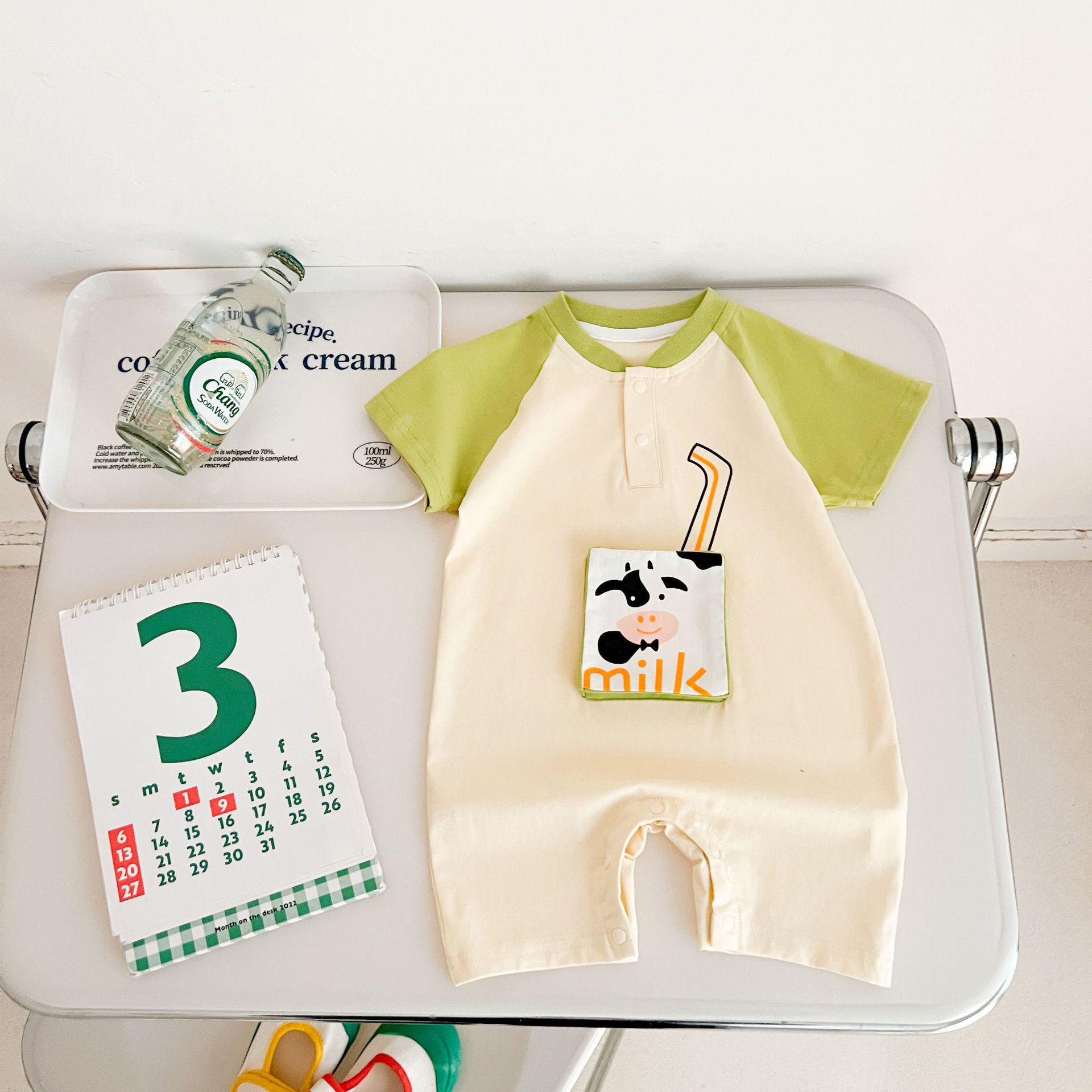 Unisex Cartoon Short Sleeve Patchwork Baby Onesie Romper for Boys and Girls 66cm