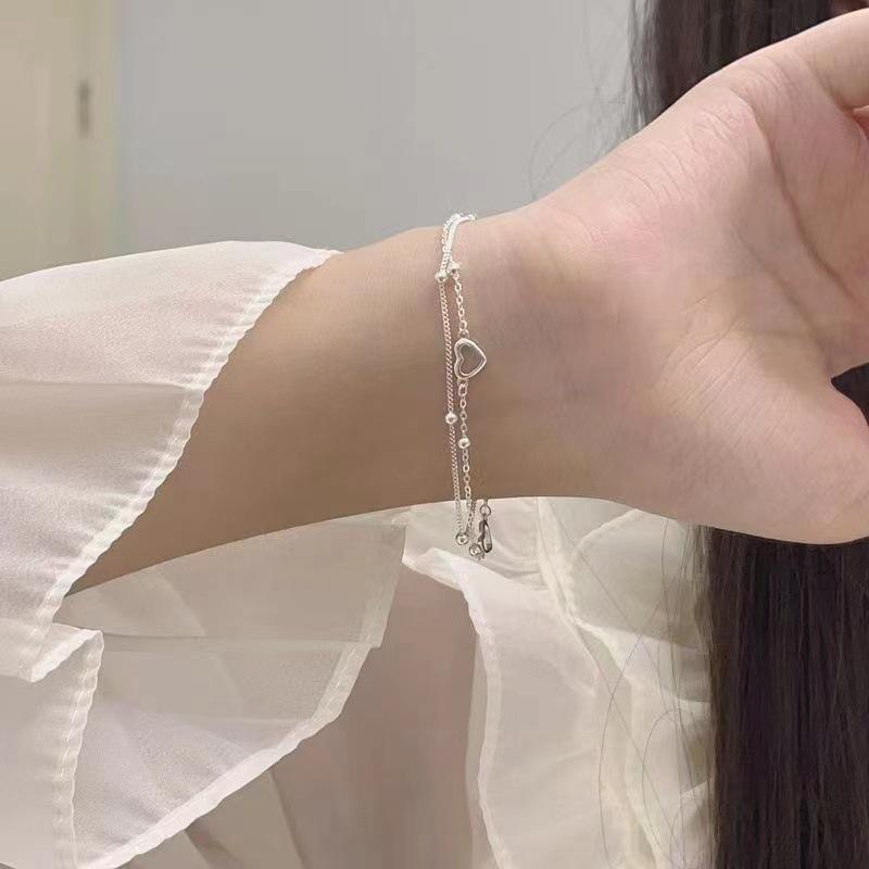 Double Layer Heart Bracelet: Women's Simple, Fresh, Versatile Design with a Cool, Indifferent Style