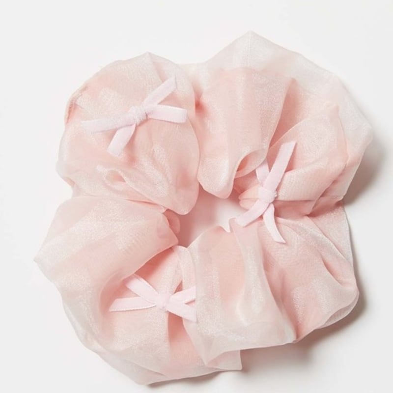 hish petit gingham scrunchie - fog coral