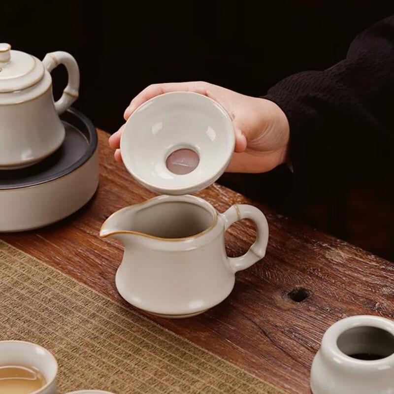 Bafangli Stepping Up Ceramic Tea Set