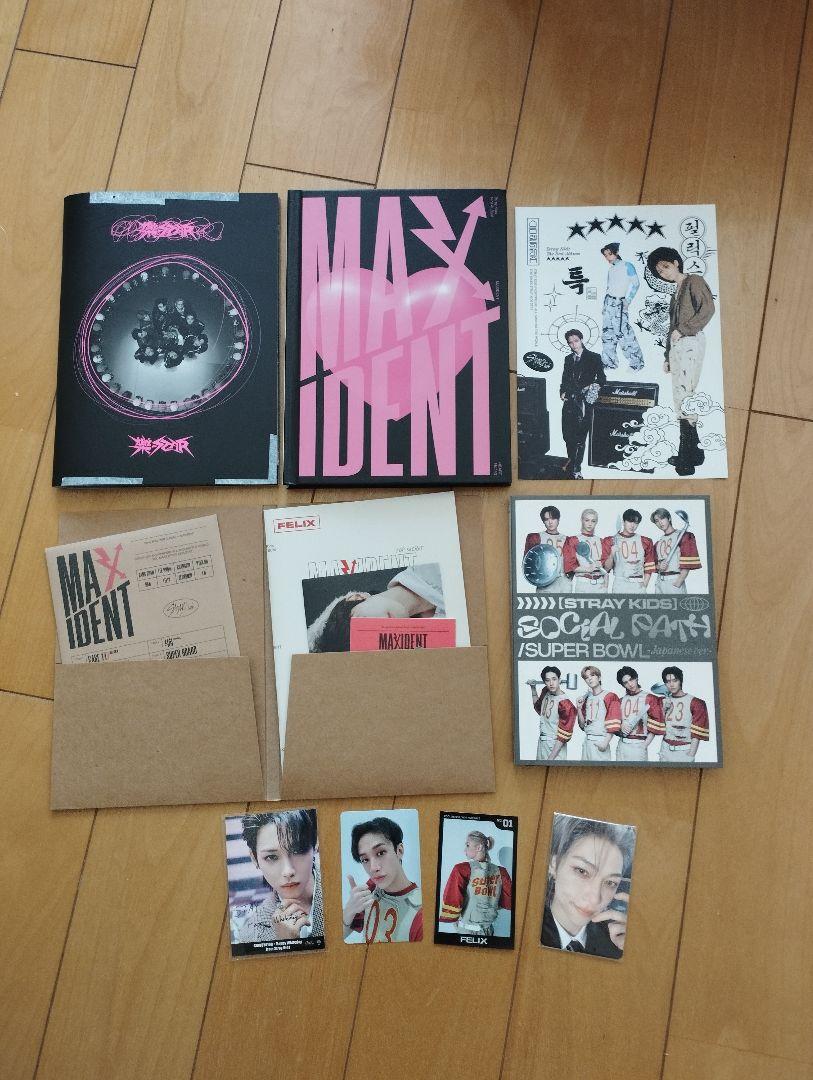 

[Б/В] Stray Kids MAXIDENT Social Path Rakuten Інше