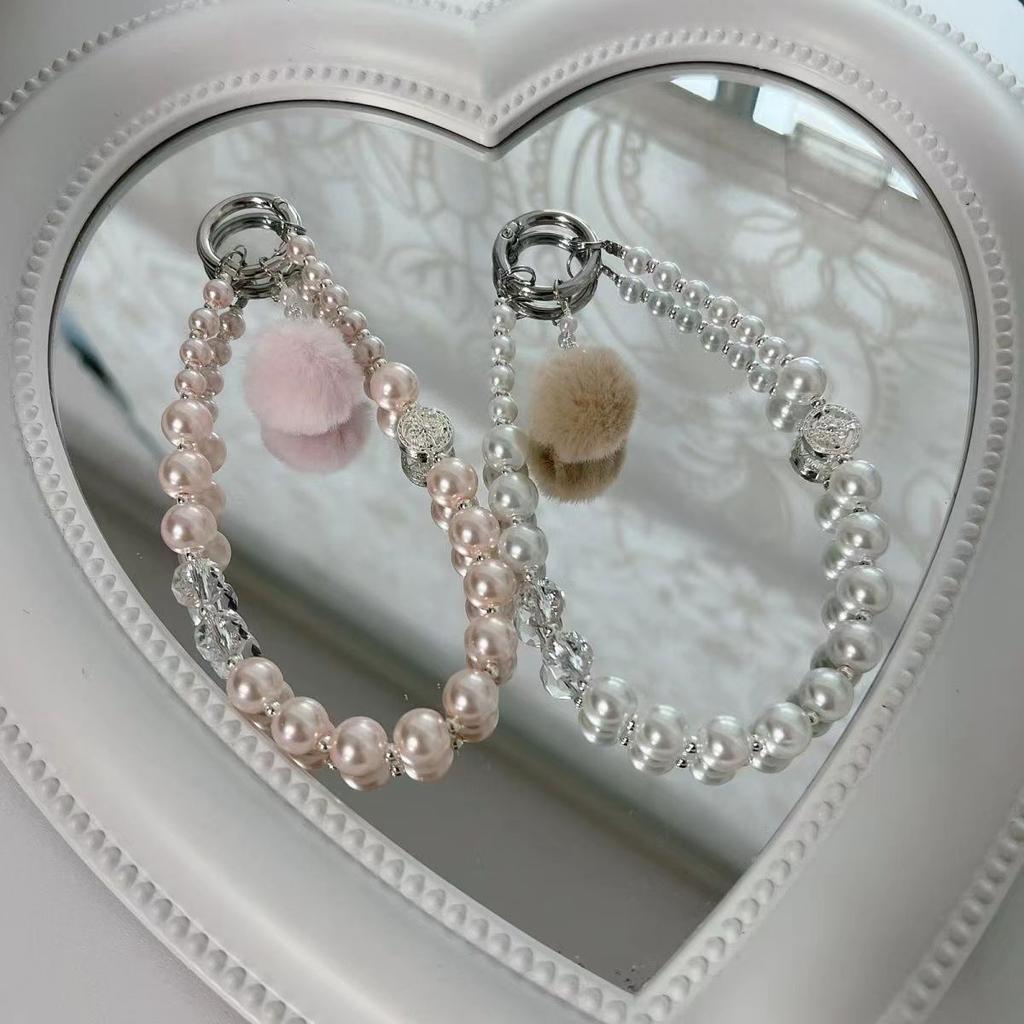 Luxury pearl mobile phone chain, pom-pom pendant, short mobile phone case, lanyard, bag, keychain, anti-lost gasket.